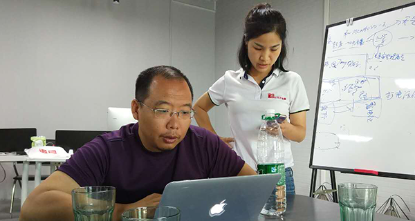 隊伍壯大的越來越快，要抓緊跟上你們的步伐